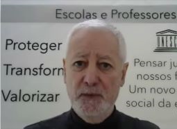 – António Nóvoa: <em>Escolas e professores: Proteger, transformar, valorizar</em>